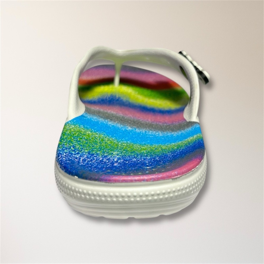 NWT Crocs Classic Flip Rainbow White Spray Tie Dye Sandals Men's 6 Beach Travel - Picture 6 of 6